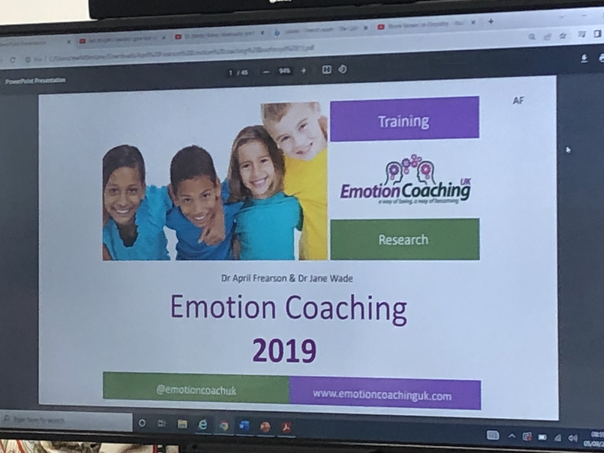 Kirklees Educational Psychology Service (KirkleesEdPsych) / Twitter