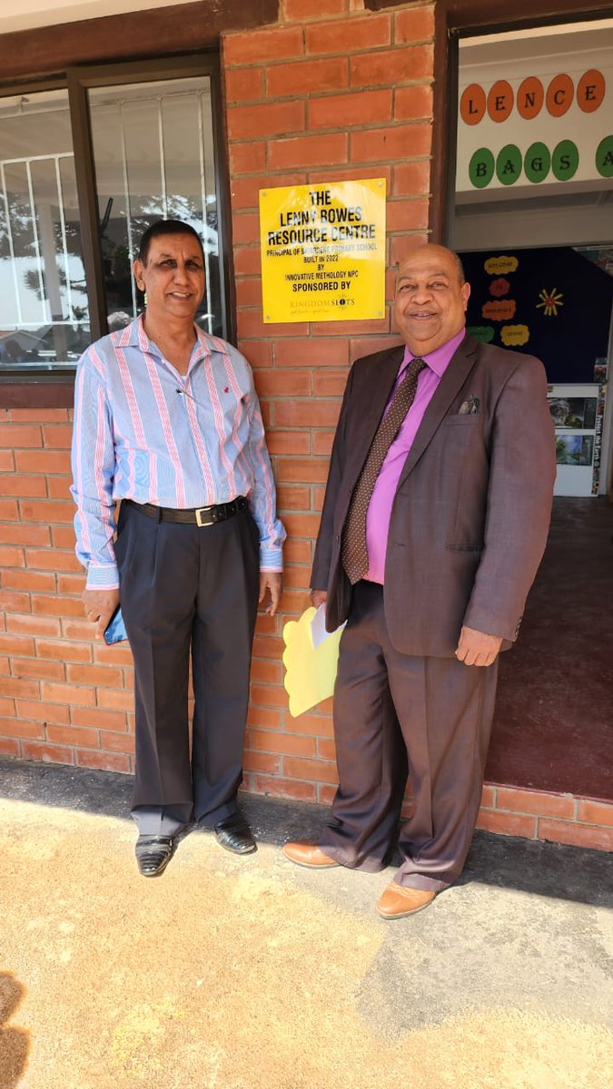 MethologyNpc's tweet photo. Briardene Primary School.
Handover ceremony for the library. https://t.co/96bZaf5g6p