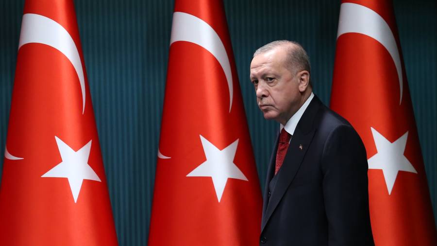Investingcom's tweet photo. ⚠️BREAKING:

*TURKEY ANNUAL INFLATION SOARS TO 80.2% IN AUGUST, HIGHEST SINCE 1998

🇹🇷🇹🇷 https://t.co/yWhvkkZ7MA