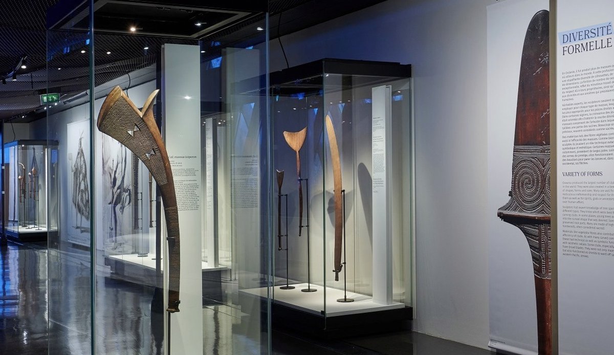 On Thursday 8th September at 9.30 am, join a private tour of the exhibition « Pouvoir et Prestige. Art des massues du Pacifique ».

Parcours des Mondes and <a href="/TribalArtSo/">Tribal Art Society</a>
at <a href="/quaibranly/">musée du quai Branly - Jacques Chirac</a> , with Stéphanie Leclerc-Caffarel.
-
#PDM2022 : Paris, Saint-Germain-des-Près, 6-11 Sept.