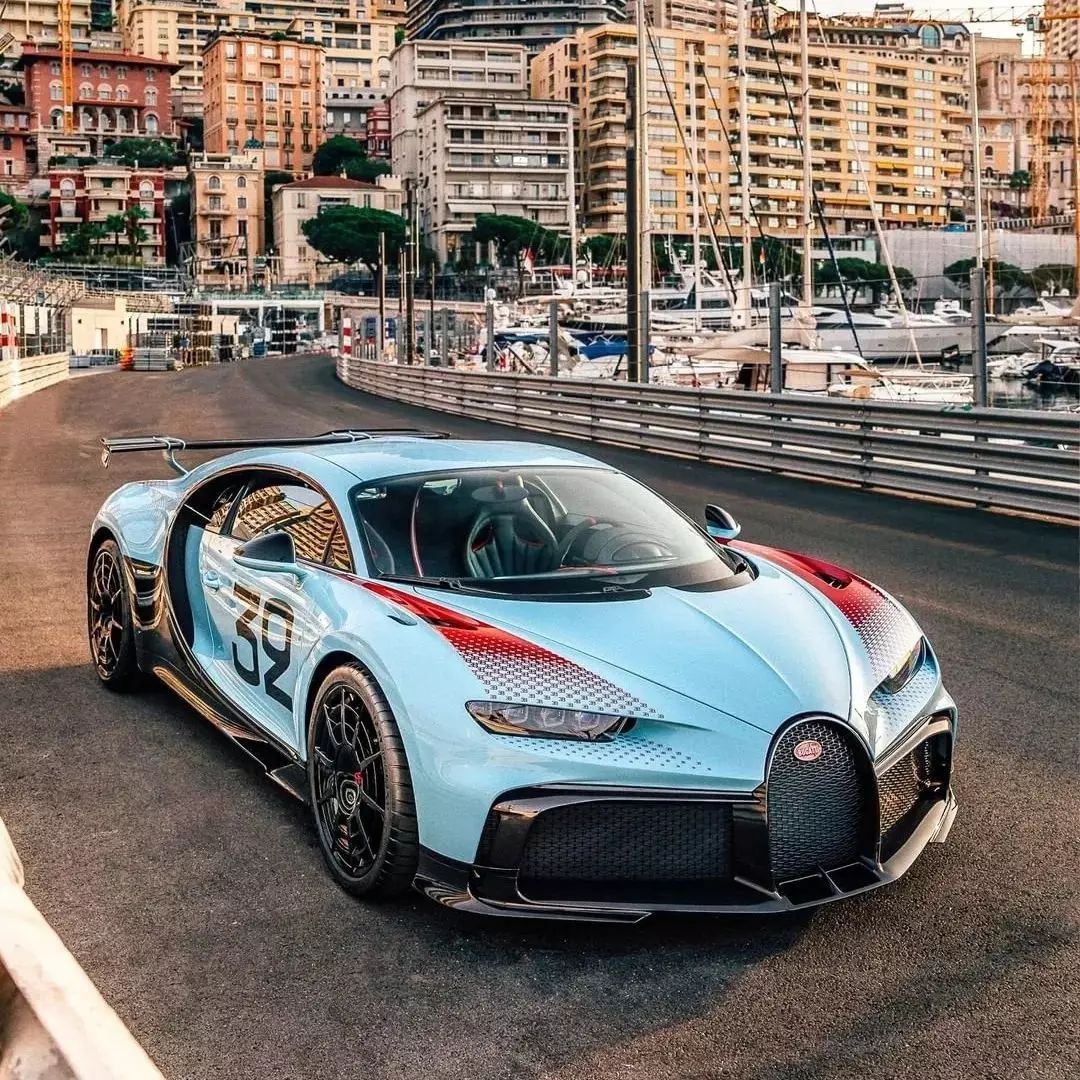 DailyExpensive's tweet photo. Bugatti Chiron Pur Sport
#exoticcar #ride #drive #speed #horsepower #driver #sportscar #racing #vehicle #supercar #cars #tires #spoiler #envywear #road #freeway #highway #wheels #bugatti #chiron #ferrari #lamborghini #mercedesbenz #audi #porsche #rollsroyce #expensivecarsdaily https://t.co/VG6a08EMB3