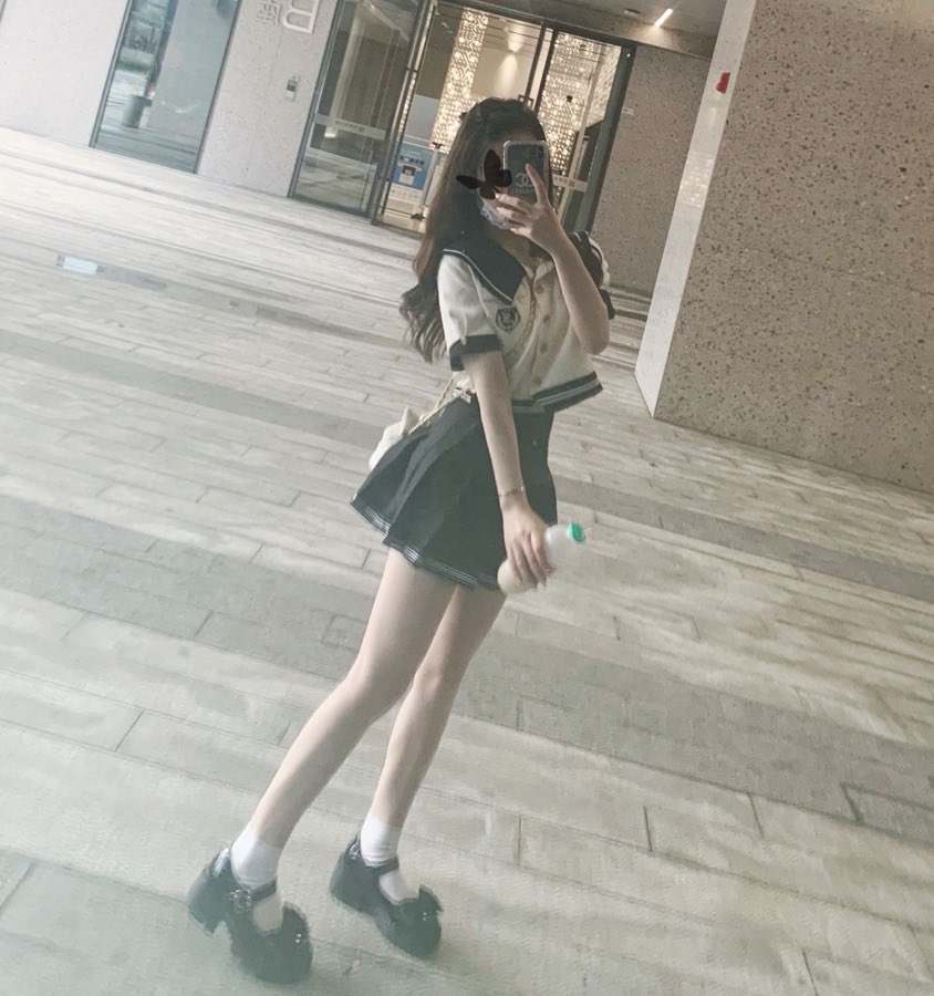 kenancos1's tweet photo. 👉👉👉入门必看：
🌈这里是柯南cos墙☄ 
欢迎圈外妹子投稿
服务项目：主要提供一二线城市的服务，以及🚄🛩⛴可达的地方，空降除路费外，小姐姐会根据具体地点或旅途时间要求＋💰；主要提供coser兼职与老板进行约会，次单3-4k，✌️单价格为7-8k，提供包天，包月，商务��游，绿单，半绿单等等服务。 https://t.co/eUXZgCD5Zz