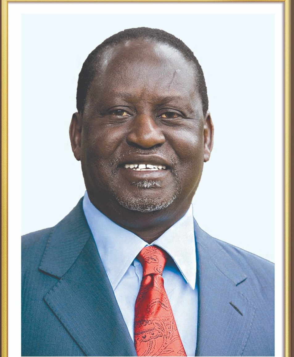 Saulrexton1's tweet photo. RT Hon Raila Amolo Odinga will be forever in my heart. A true hero a true liberator. You gave it all Sir!! History will reward you. Its time luo nyanza you take back your son, Thank you for everything JAKOM..NOTHING BUT LOVE❤❤❤ https://t.co/d3VUlXhl8I