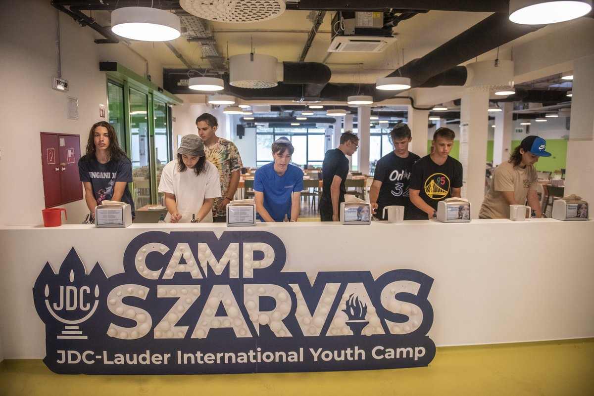 The Ronald S. Lauder Foundation tweet media