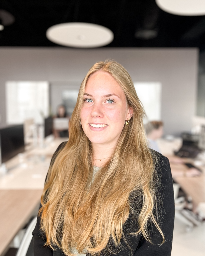 Ellen van den Wittenboer will be doing her internship at Prepr over the next 5 months and will be supporting our growth team. Welcome Ellen! 🥳

#Hiring #Jobs #WorkInTech #Prepr #Utrecht #CMS #HeadlessCMS #Intern #Internship #Growth
