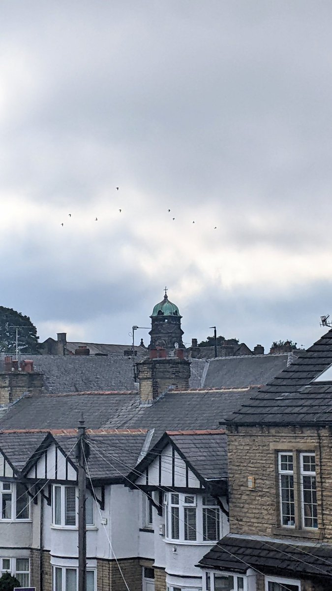 People of Leeds tweet media