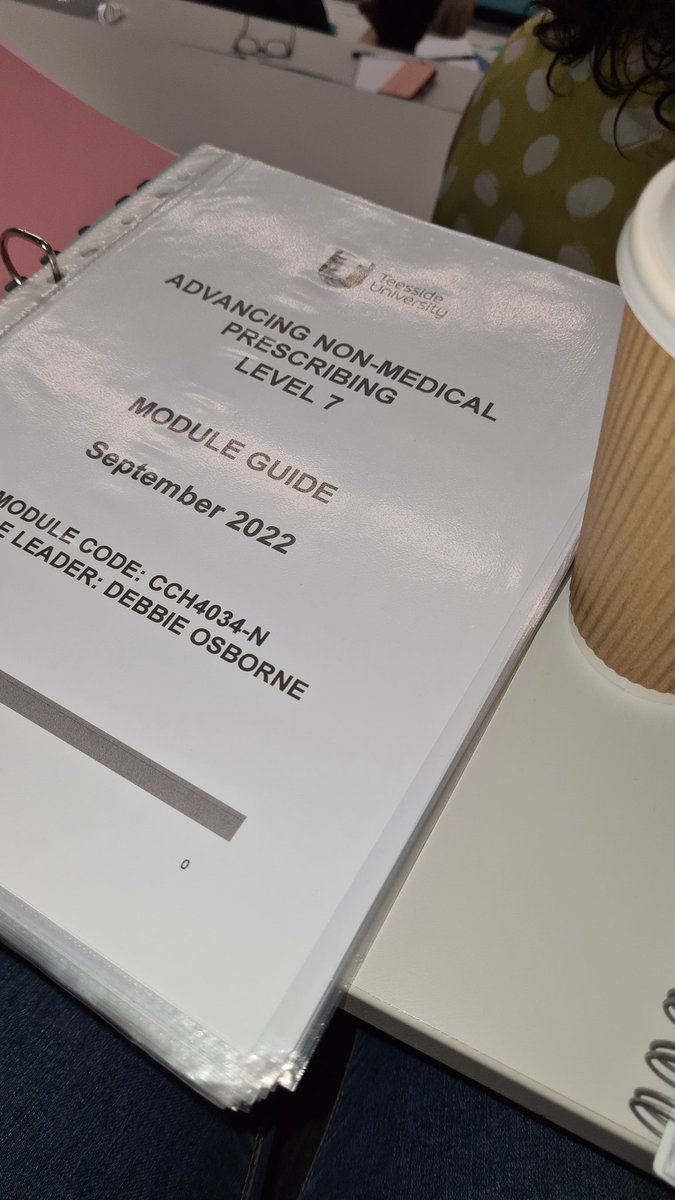 KateMitch24's tweet photo. Module 4 of 6 of my MSc starts today, possible the most intense one that I'll do βοΈ RIP social life for the next 6 months π€π #MScACP #ACP #advancedclinicalpractice https://t.co/OpVeAsmRAW