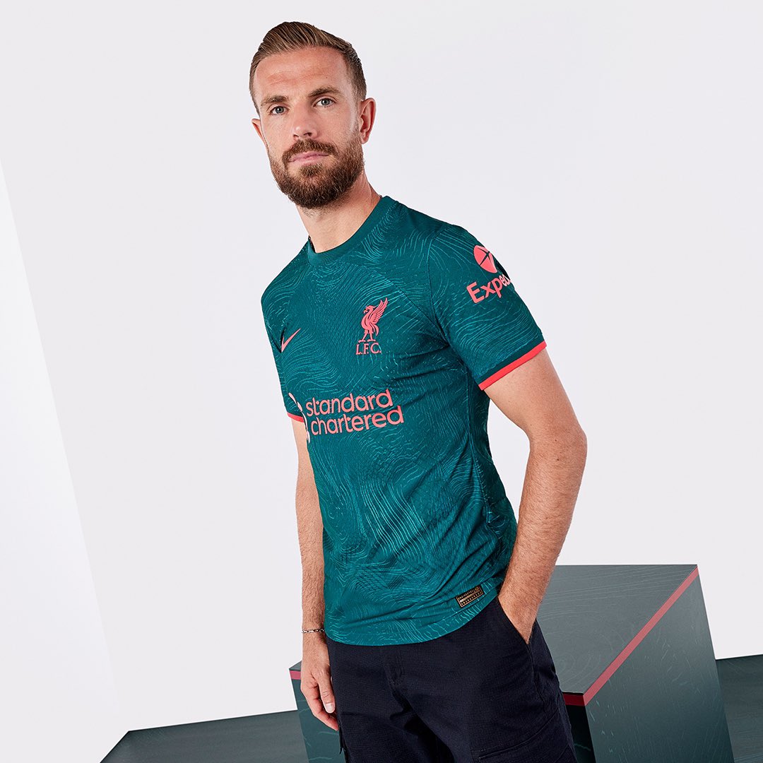 uni_forma's tweet photo. Liverpool, 2022/23 üçüncü formasını tanıttı.
🌎
#LiverpoolFC #Nike https://t.co/ufVbQ2jybW