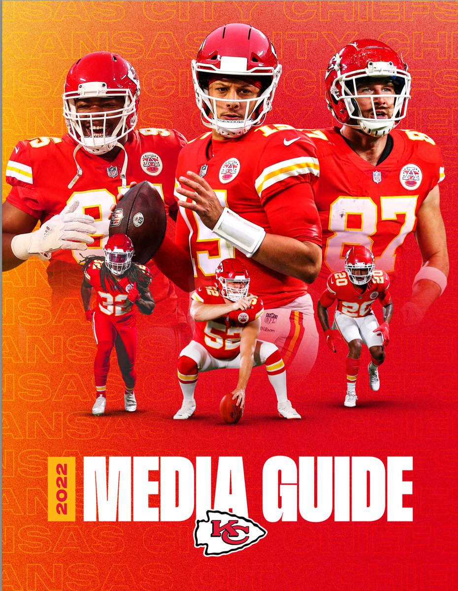 JoeVasapollo's tweet photo. VENTIDUE! Ne mancano 10 ancora... Oggi il postino ha recapitato:
- Kansas City Chiefs
- New York Giants
- Dallas Cowboys
#NFL #football #2022kickoff🏈 https://t.co/t0TpKOiCuN