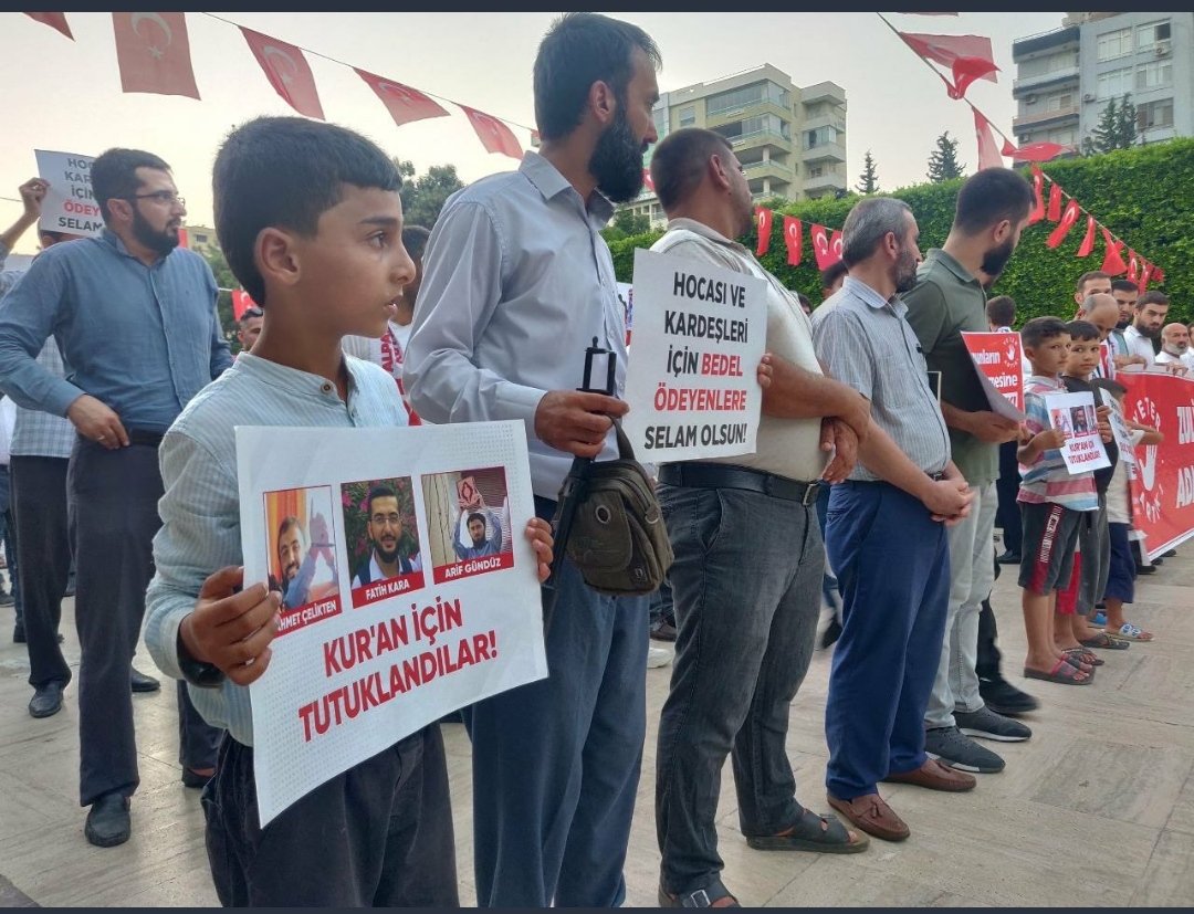 Ebubekir0102's tweet photo. Tevhid adalet hüriyet medeniyet https://t.co/FYR63taJuz