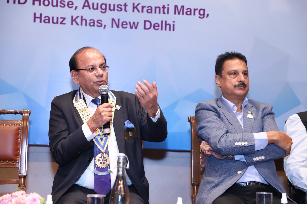 PDG Rtn Gurjeet Singh Sekhon was the Chief Guest and Keynote Speaker for the District Membership Seminar which was held on 27th August 2022 at PHD House, Khel Gaon Marg, Delhi. An MoU was signed between the PHD Chamber and Rotary District 3011 for mutual cooperation.