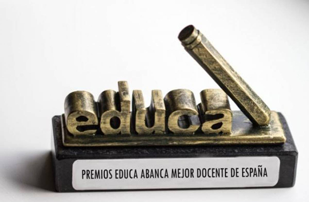 IDEALENCLASE's tweet photo. Rafael Bailón: «Un repaso por los premios Educa Abanca, 2022» https://t.co/i01dTlDPVz @RAFAELBAILNRUI1
@asunflores
@CrisCastillo75 https://t.co/6kXGAWsNuf