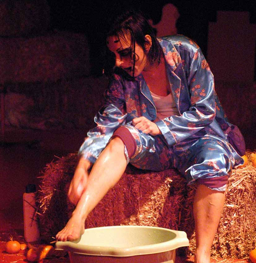 ¿Adivinasteis #elañodericardo de Angélica Liddell?

Hoy seguimos con otra dramaturga y directora española... 

Theatrle 🎭 (ES)
3/6 🟥🟨🟩
theatrle.com/es
¡Adivina el espectáculo! Edición España