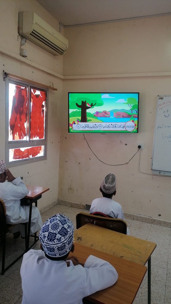 Khalid__School's tweet photo. حصة تلاوة من ضمن فعاليات الاسبوع التعريفي لطلبة الصف الخامس تنفيذ المعلم أحمد البلوشي
#تعليمة_الداخلية
#مدراسنا_مستقبل_واعد https://t.co/J5pxe7wblk