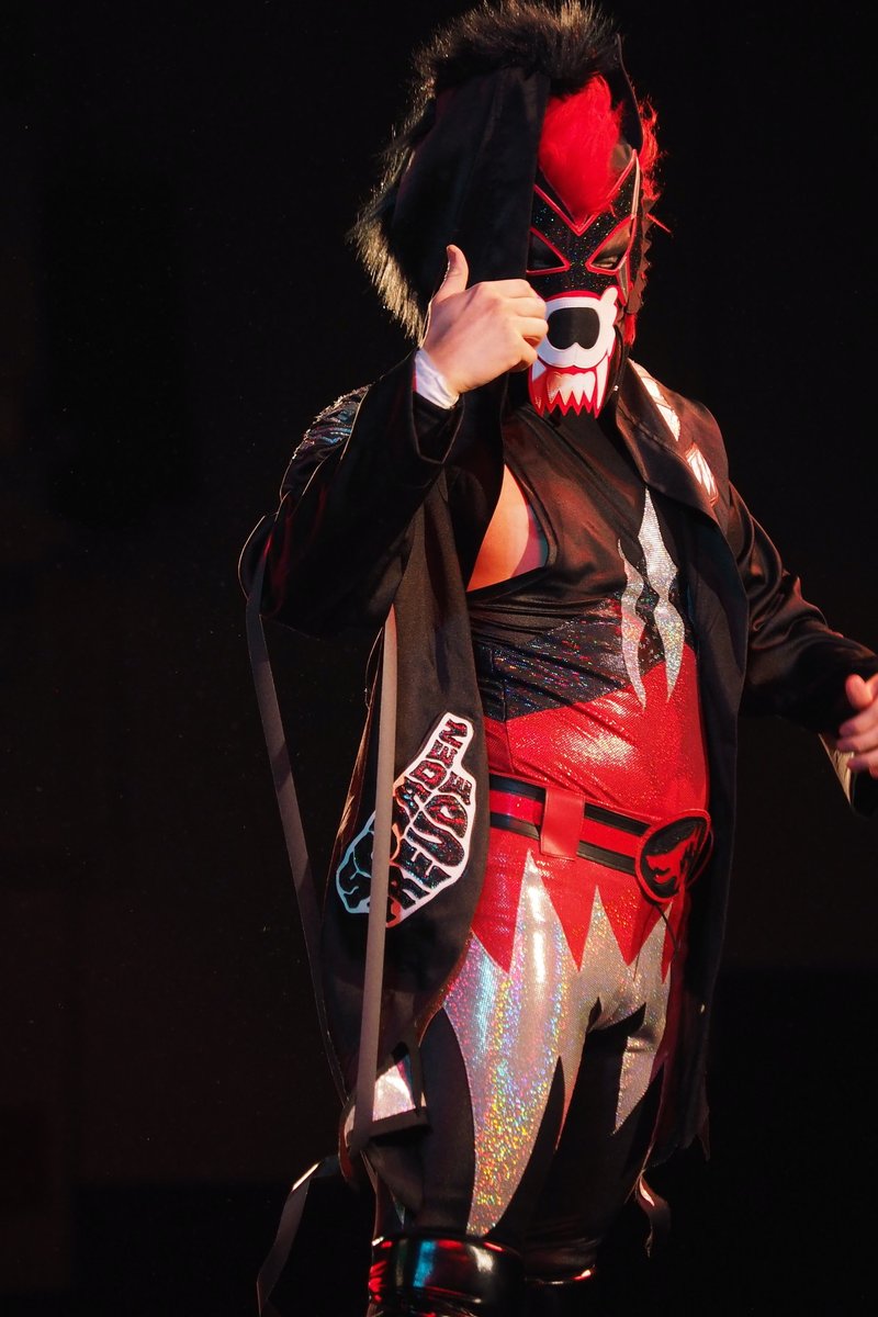uma73's tweet photo. キッド・ライコス @KidLykos 選手が3年半ぶりに再来日ということで、1/7/2019 FCP後楽園の写真を蔵出し。ライコスは大怪我で一度は引退→復帰後初のCCK再結成なので、さぞやワクワクしてるんじゃないかと!
参戦予定は…
DDT 9/10 9/13 #ddtpro
我闘雲舞 9/15 #gtmv #PhoenixRiseskido https://t.co/DyfwZmUPa5