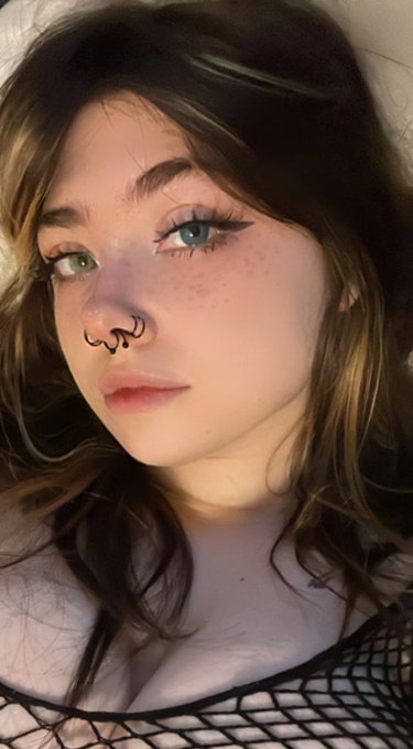 Getting so hard 2 sleep lately https://t.co/CFJZtJspHA