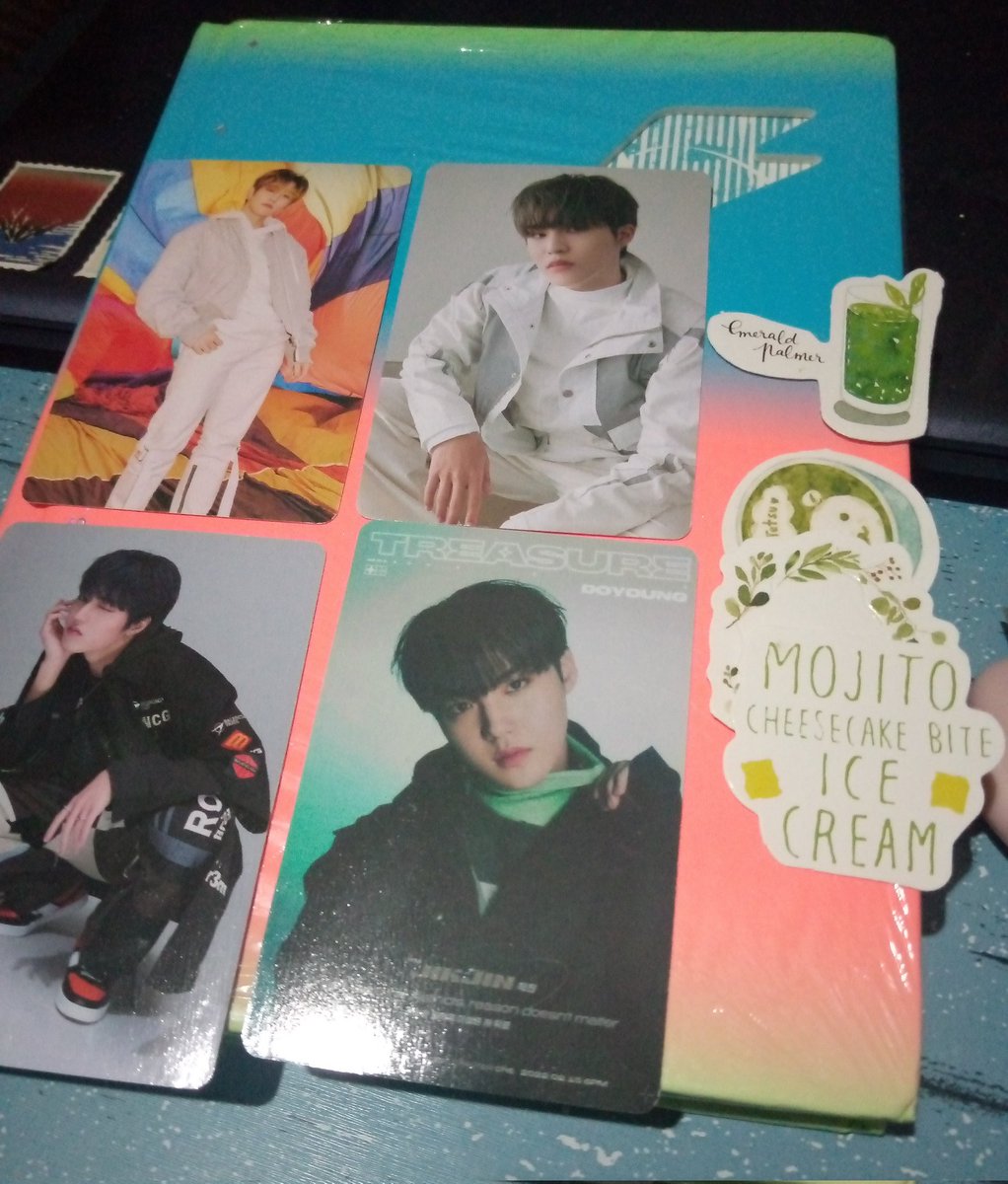 aejieon's tweet photo. 💌: @urlyreei #AyudaNiMissLyreei
@lyreei 
dumating na po treasure album!!!! huehue thank youuu po saurr muchh 🫶❤️💝 https://t.co/6qaoq1OtZa