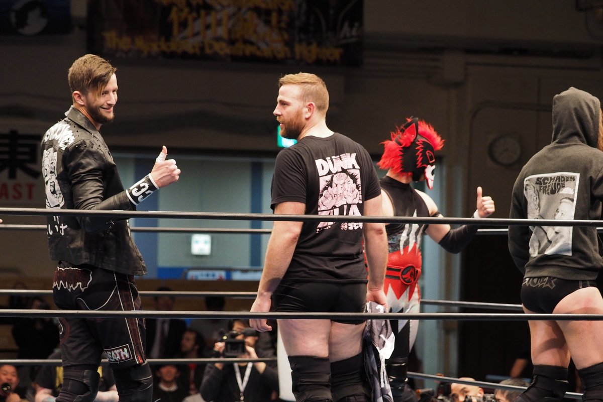 uma73's tweet photo. キッド・ライコス @KidLykos 選手が3年半ぶりに再来日ということで、1/7/2019 FCP後楽園の写真を蔵出し。ライコスは大怪我で一度は引退→復帰後初のCCK再結成なので、さぞやワクワクしてるんじゃないかと!
参戦予定は…
DDT 9/10 9/13 #ddtpro
我闘雲舞 9/15 #gtmv #PhoenixRiseskido https://t.co/DyfwZmUPa5