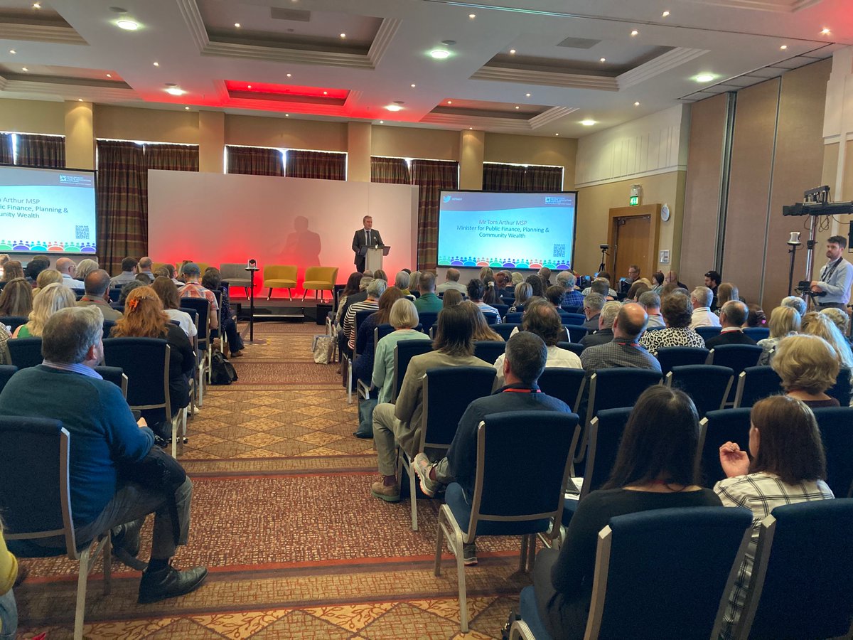 DTAScot's tweet photo. Very inspiring opening plenary speech from @ThomasCArthur at #DTAS22 conference about #communitywealthbuilding &amp;
working together with #localcommunities followed by a great discussion with @ThomasCArthur @DTAScot &amp; @PaulineDTAS members and an interesting audience Q&amp;A 🥳👇 https://t.co/1xJq1BKU1r