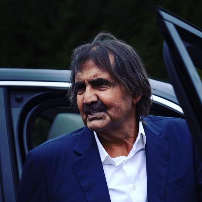 يا كبير الشأن ياعالي المقام 
الله يحفظك ياأبونا حمد 

#العود_أبو_مشعل 
#تميم_بن_حمد 
#قطر2022