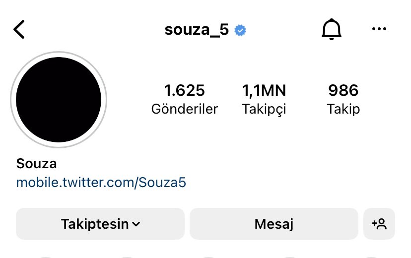 Josef De Souza profilini kararttı. 
Türk Futbolu. 👎