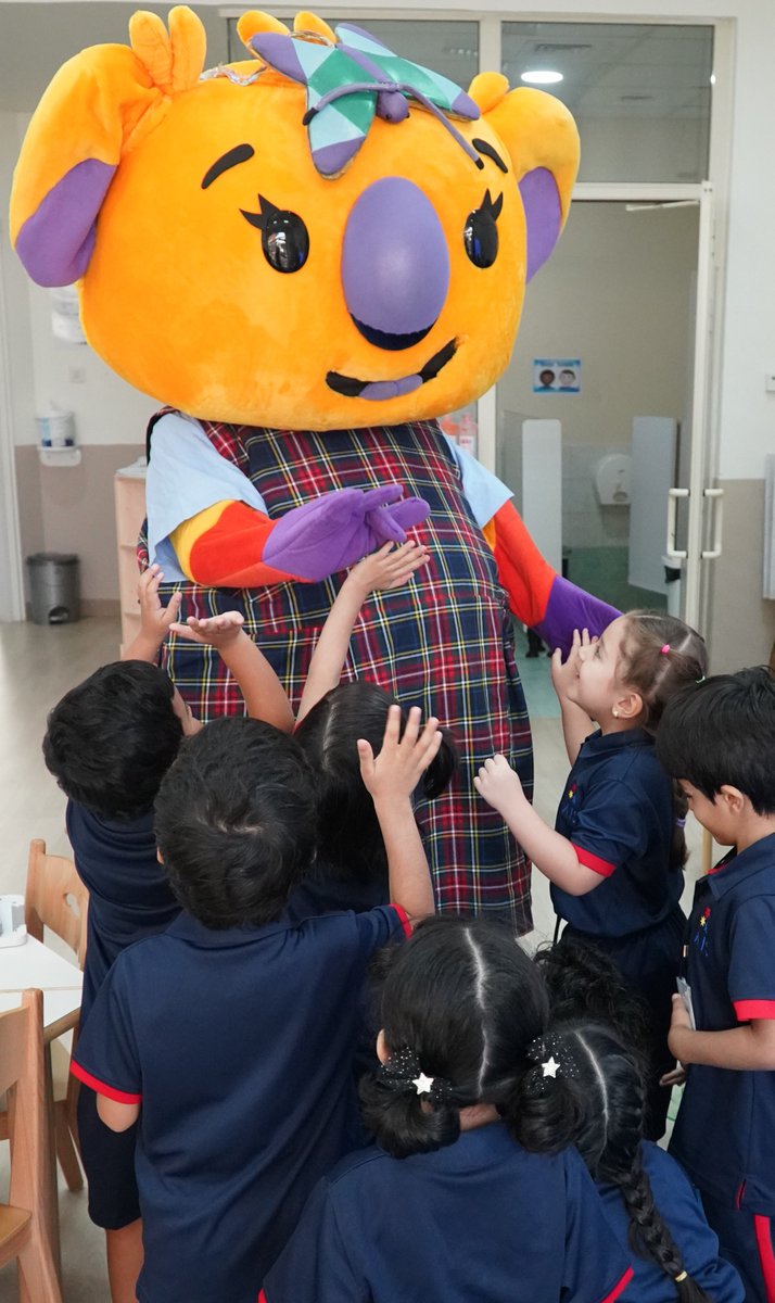 AIS_ELC's tweet photo. Look who came to visit us in ELC today! Its Wattle! #AISELC #AISBacktoSchool https://t.co/0YhsjWYDdE