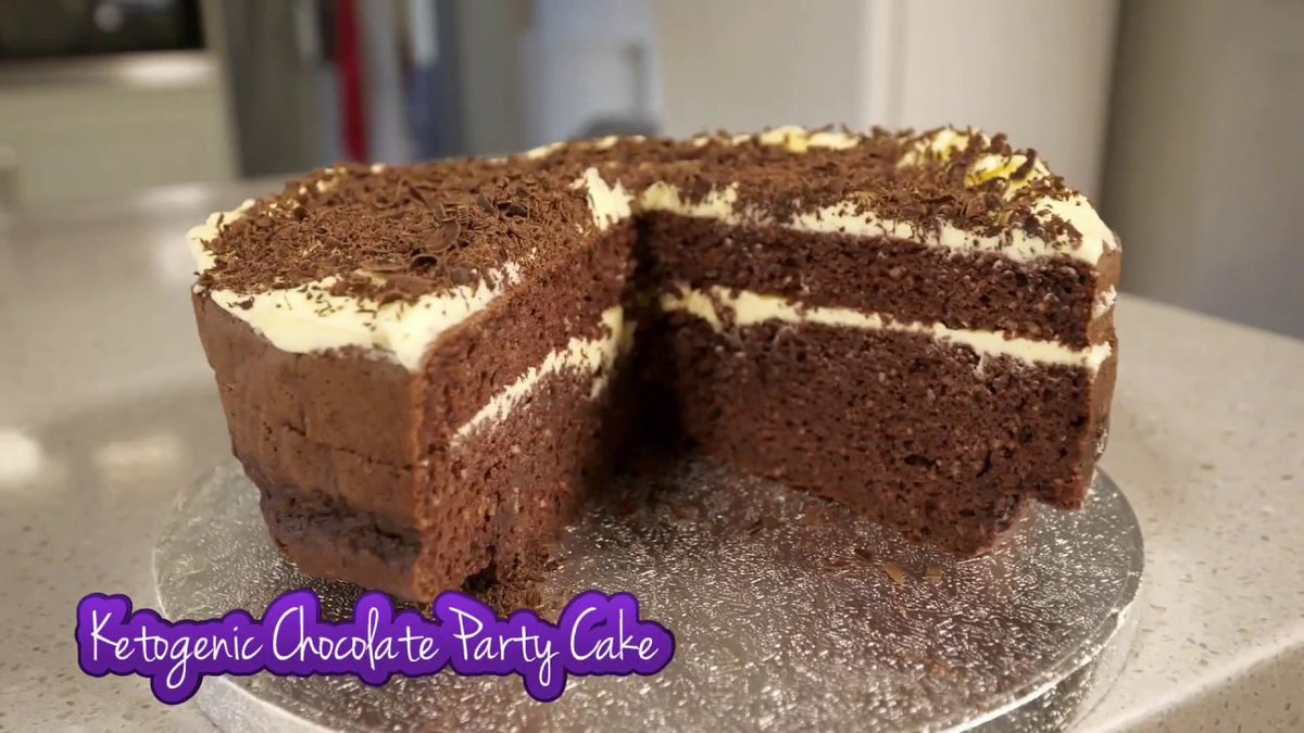 matthewsfriends's tweet image. Mo is in the #KetoKitchen with one of her very popular delicious recipes, shown step-by-step.   Each slice, prepared to the recipe on our website contains 4g of carbs, 25g fat and 9g protein.

youtube.com/watch?v=SHn8uf…

#ketorecipes #ketodiet #ketofood #ketogenicdiet