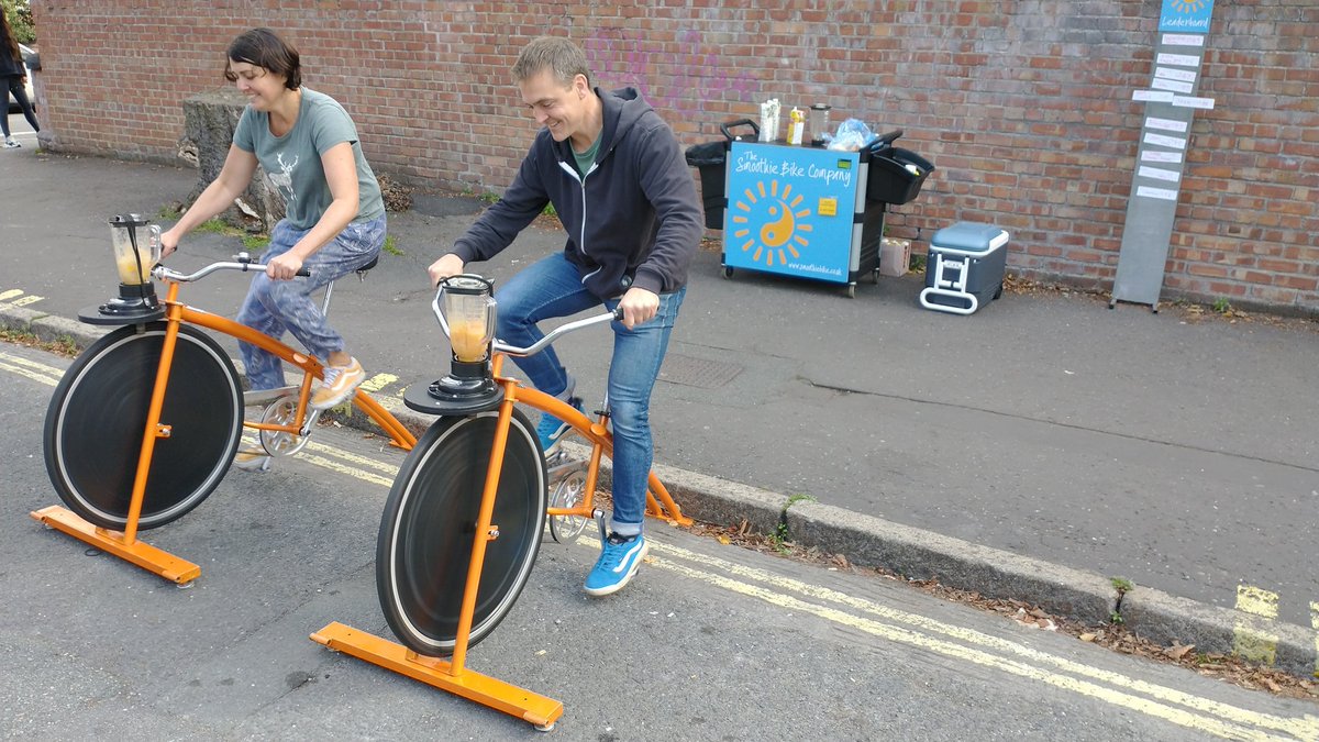 I have just written to @MayorLpool to ask what plans are in place for #CarFreeDay 2022. Last year a small stretch of Lark Lane was closed off for a few hours, which was fun but lacked ambition. I hope to see much more commitment this year