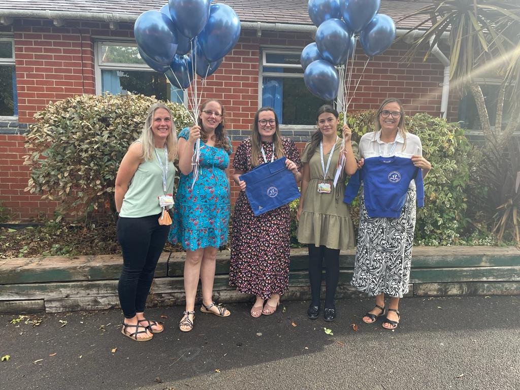 monica_primary's tweet photo. Our EYFS team are ready for their home visits today. Lots of excited staff. See you soon Bees and Butterflies. #newstarters2022 #primaryschoolbegins https://t.co/6RVyeSL6di