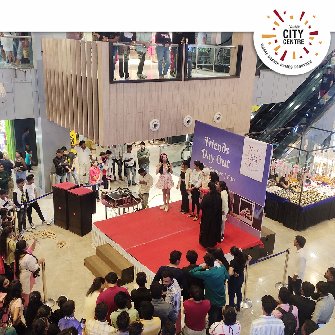 nasikcitycentre's tweet photo. Throwback to one of our most fun event- Friends Day Out.
Stay tuned for more events at City Centre Mall, Nashik.
#ccmnashik #citycentremallnashik #thingstodoinnashik #nashikevents #livemusic #musicalweekend #nashikmalls #mallsofindia #events https://t.co/FijgOhZK43