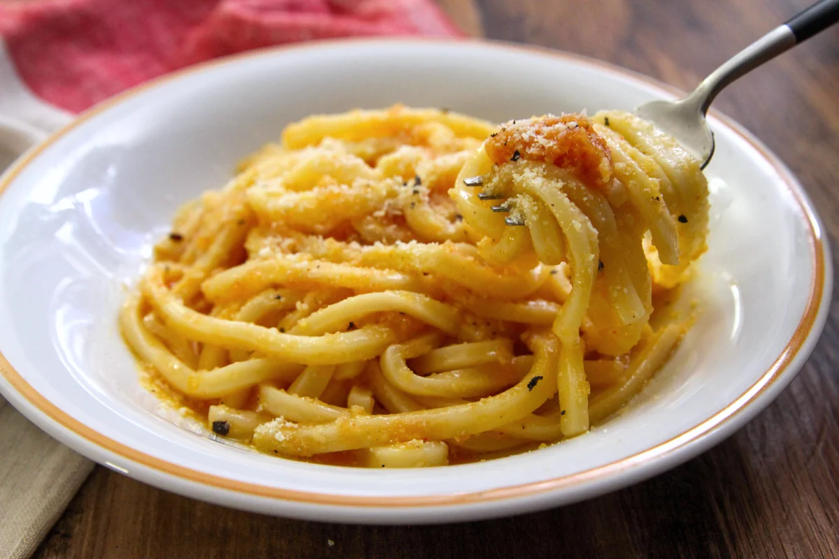 火を使わずに作れるからお手軽！一口食べたらおかわりを作りたくなっちゃうという「うどん」レシピ！