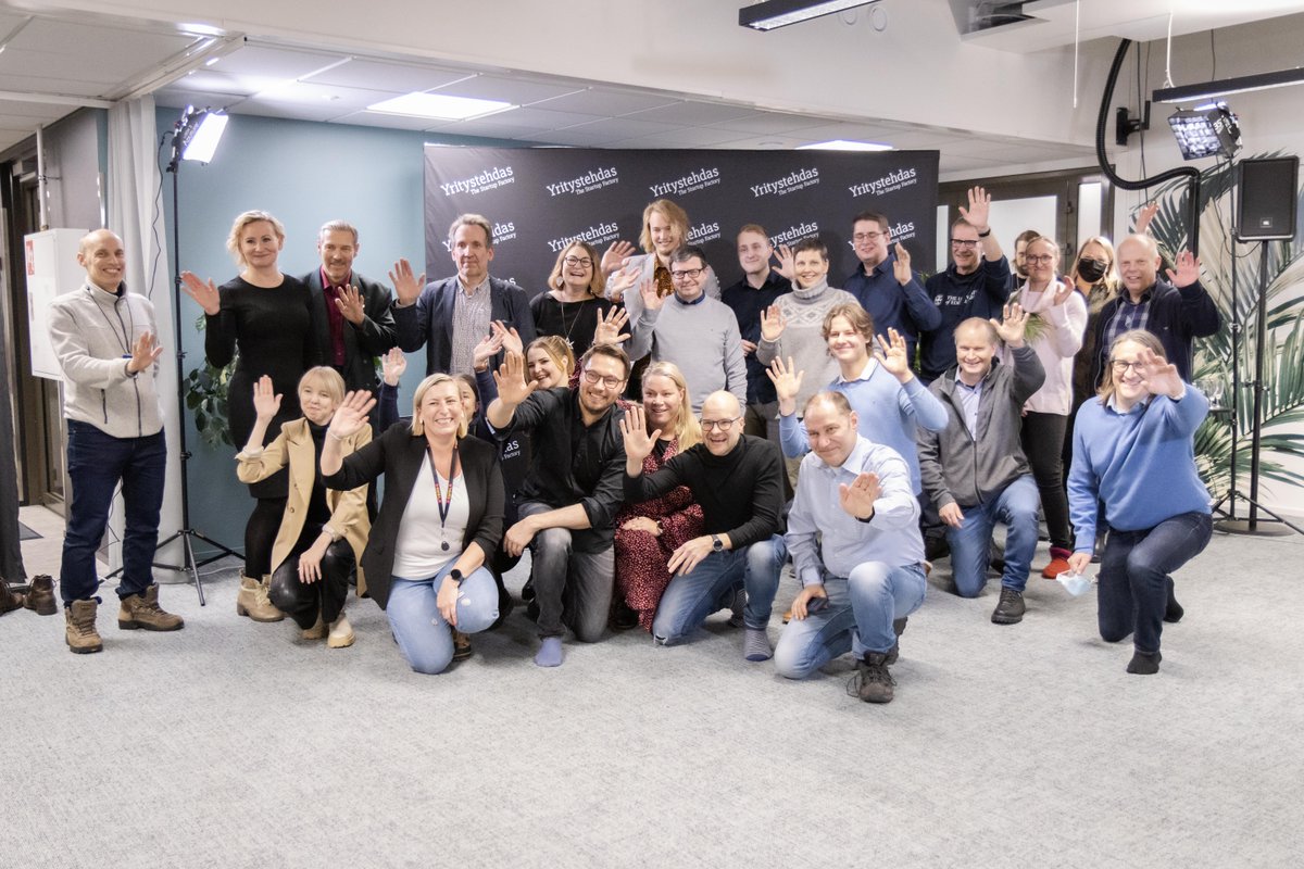 Me olemme täällä, jotta yhä useampi saisi viettää Yrittäjän päivää eikä matkaa tarvitsisi taittaa yksin.

Yritystehdas toivottaa hyvää Yrittäjän päivää! ❤️ #yrittäjänpäivä