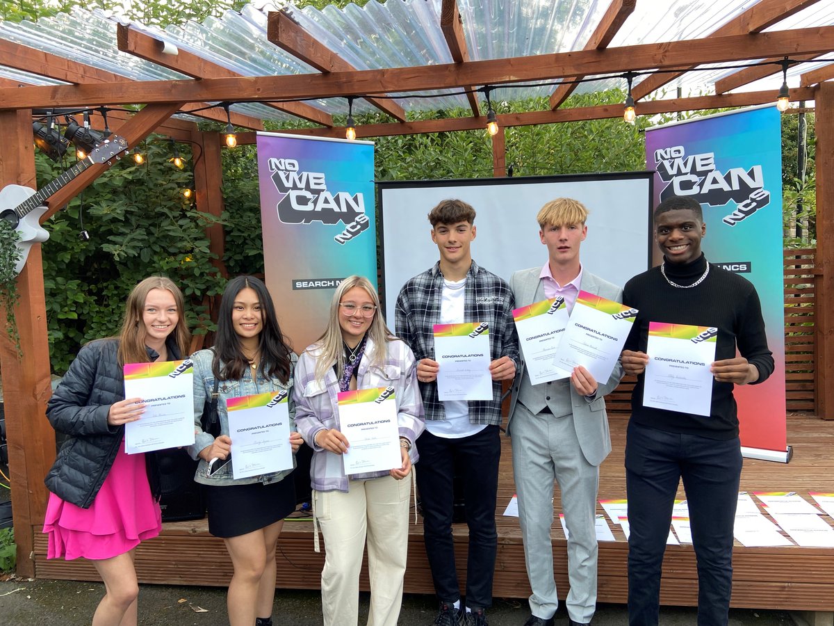 Haleigh_NE's tweet photo. @JesmondPark @MardenHigh @STMRCA over 1000 people in Newcastle and North Tyneside were helped by NCS'ers across a period of 8 weeks❗️😲 https://t.co/7gopzsbKY7