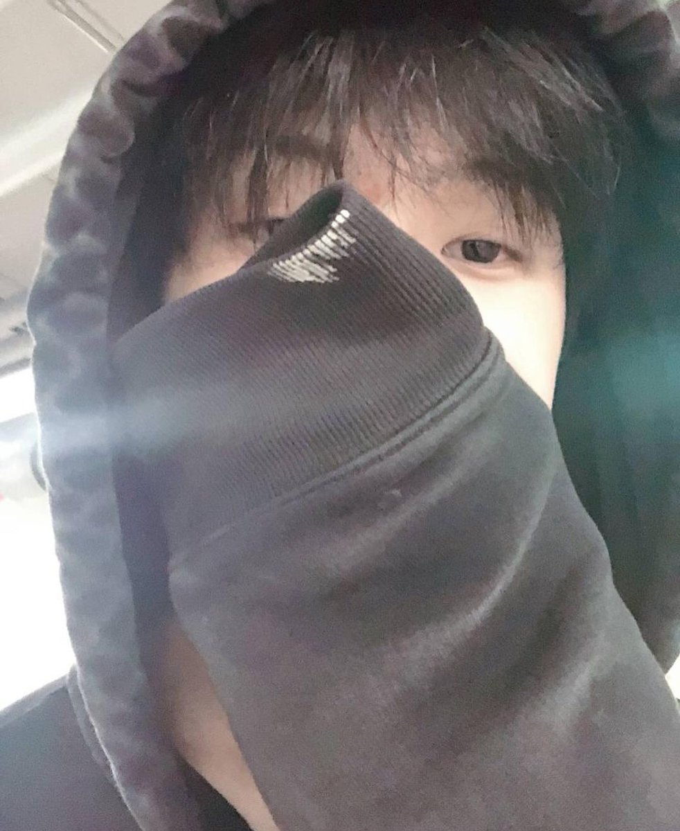 ; perkara menfess
——
park jisung six tweets au