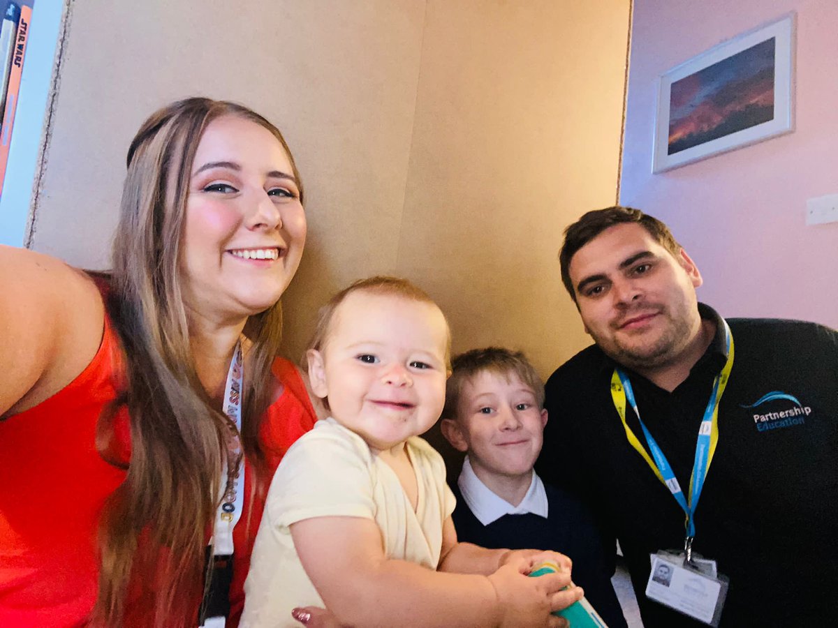 LiamP_PEL's tweet photo. First day back at school for the whole family.. Jason starts Year 2 at @GothicMede today, Ophelia is back to nursery and Billie starts her new adventure at @icknieldhigh, and I ofcourse return to supporting our schools! Can’t wait to find out how everyone’s day went https://t.co/1My9DYbsk8