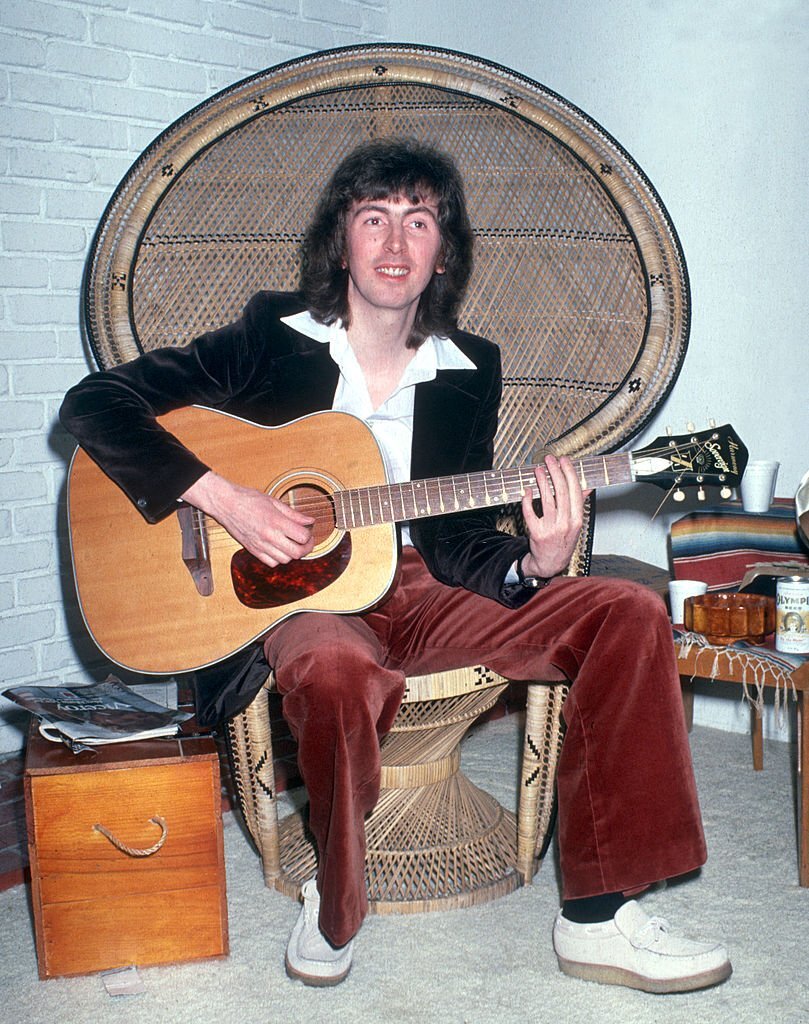 Happy Birthday to Al Stewart who turns 77 years young today - pictured here at his Los Angeles home in 1976 