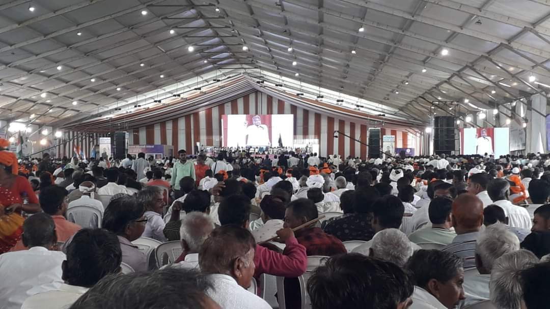 अबकी बार, गुजरात बदलेगा सरकार।

कांग्रेस है तैयार।