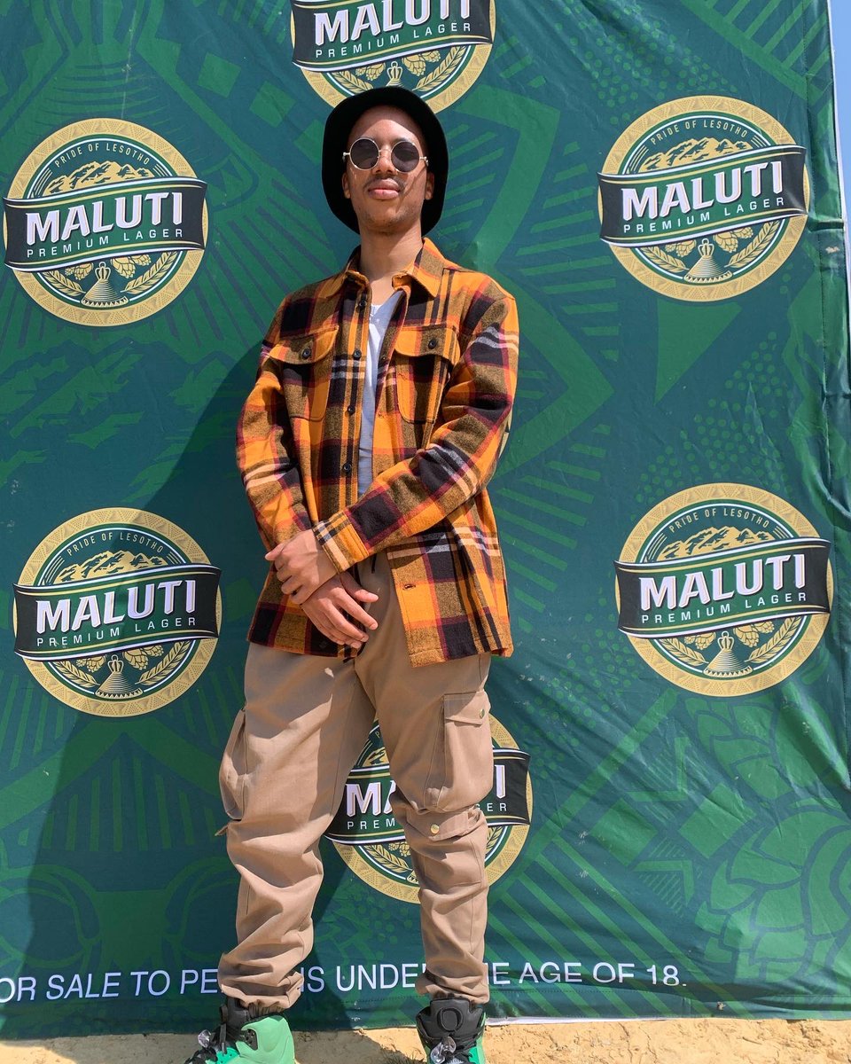 lehloenya_'s tweet image. September 2022: 3 days in

#SpringJumpOff