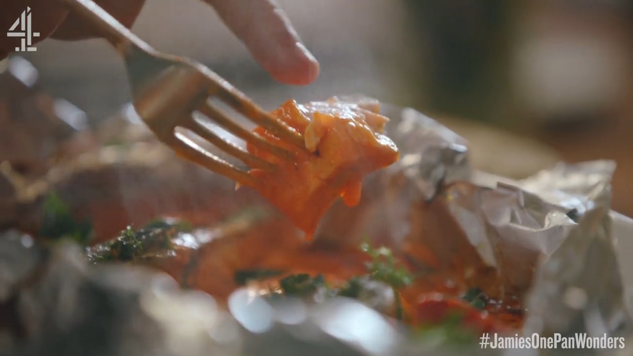 Jamie Oliver on Twitter "JamiesOnePanWonders is back TONIGHT 830pm