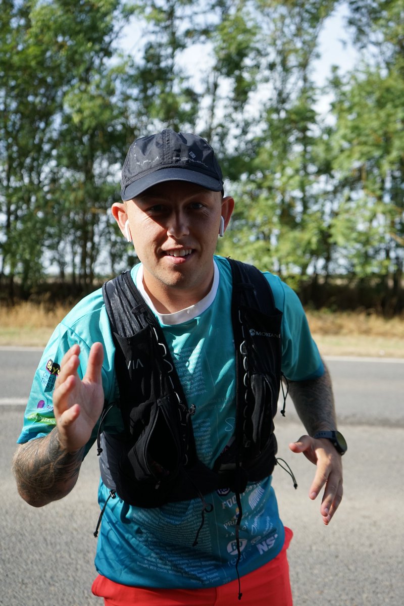 ifucareshare's tweet photo. And he's off 💨

You can track Matthew's progress for the day live here ➡️ https://t.co/NNd3pfcdOv #ALongTimeRunning https://t.co/WVNElHRF1g