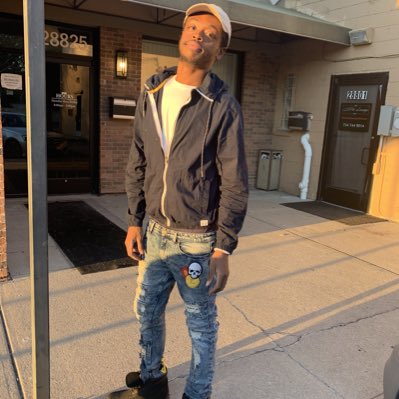 CheckinWithQuin's tweet image. #NewProfilePic