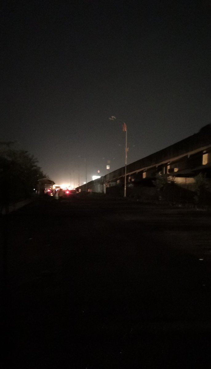 suprziz's tweet photo. @rajeshkalra @CIDCO_Ltd @PanvelCorp @PanvelCorp Street lights not functioning from kopra towards kalamboli...
Kindly fix ASAP...
#panvel #roadsofpanvel
@navimumbaicv @ManishKoparkar https://t.co/7zla2ubzqp