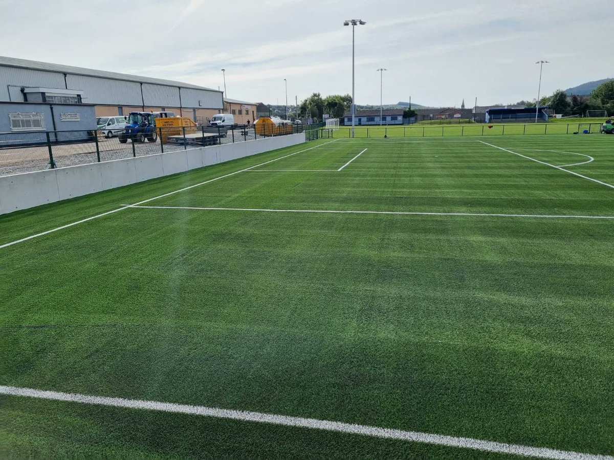 Great to handover this beautiful full size pitch to <a href="/HSD_Cork/">Hourihan Sportsfield Developments Ltd</a> at @fermoyfc. This high performance SISTURF pitch &amp; <a href="/RevoSport35/">RevoSport</a> system will cater for the large number of club teams for many years to come, offering top performance &amp; excellent durability. sispitches.ie