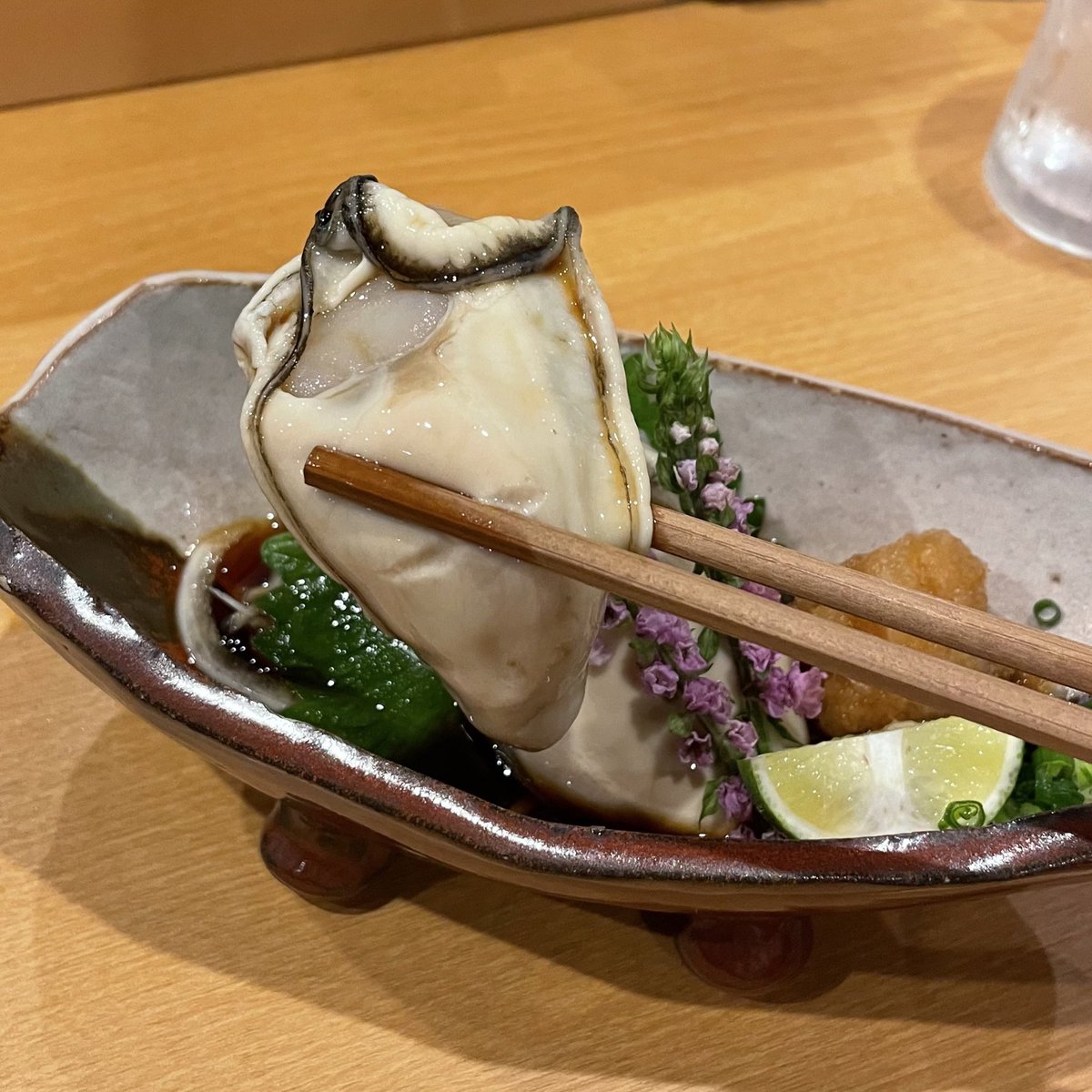 yui__gourmet_'s tweet photo. 【鮨工房ながまさ】
🏠大阪 福島　3分

デートにぴったり！！！店内綺麗でアラカルトで頼めるお鮨屋さん🍣
何食べても美味しい！アテも沢山あってお鮨が1貫から頼めるのでちょっとお鮨食べたいなーにもぴったり！日本酒もいっぱい置いてあった！
#大阪グルメ #関西グルメ #グルメ https://t.co/y4TN9iEbGU