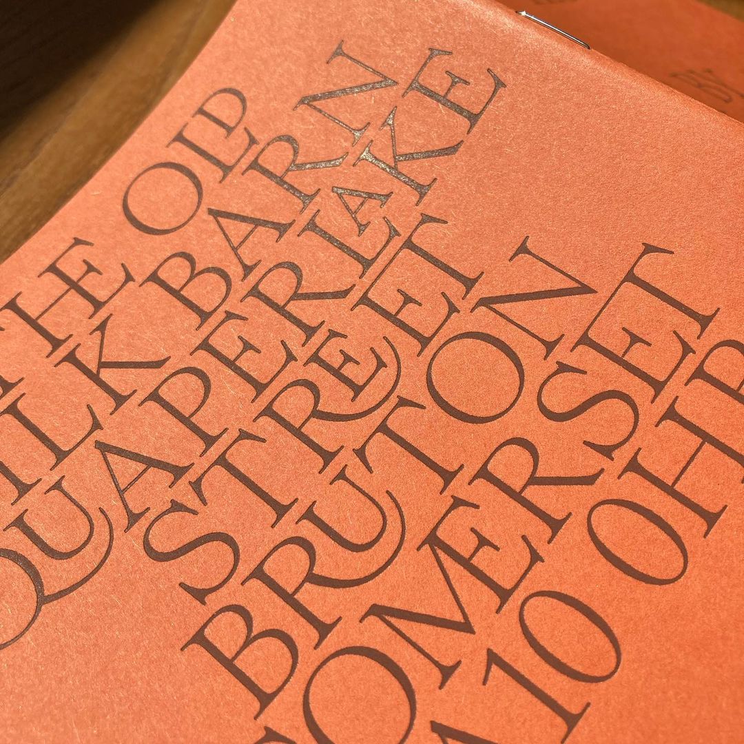 RealtPaperLtd's tweet image. @colorplanpapers Rust booklet cover for Bobbie Russon's solo show ‘Cold Comfort’ with @ArushaGallery. Printed by Callin Mackintosh

#Colorplan #ColorplanColours