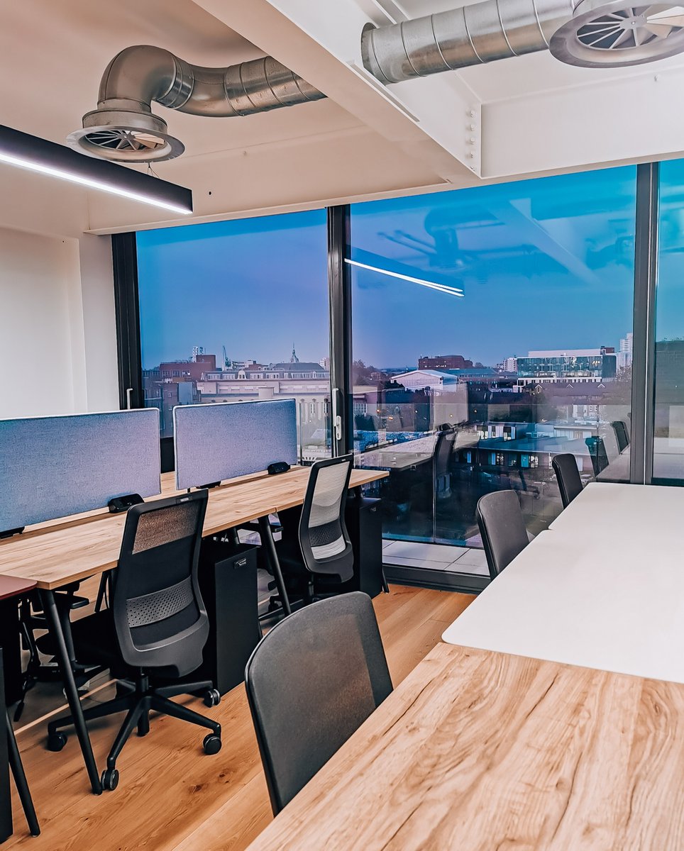usandcowork's tweet photo. Your office preview.
📍 11 Burford Rd, E15 2ST
#office #officepreview #londonoffice #londonlife #officelife #stratford #officeview #londonview #londonbusiness https://t.co/wbd6JnNfjy