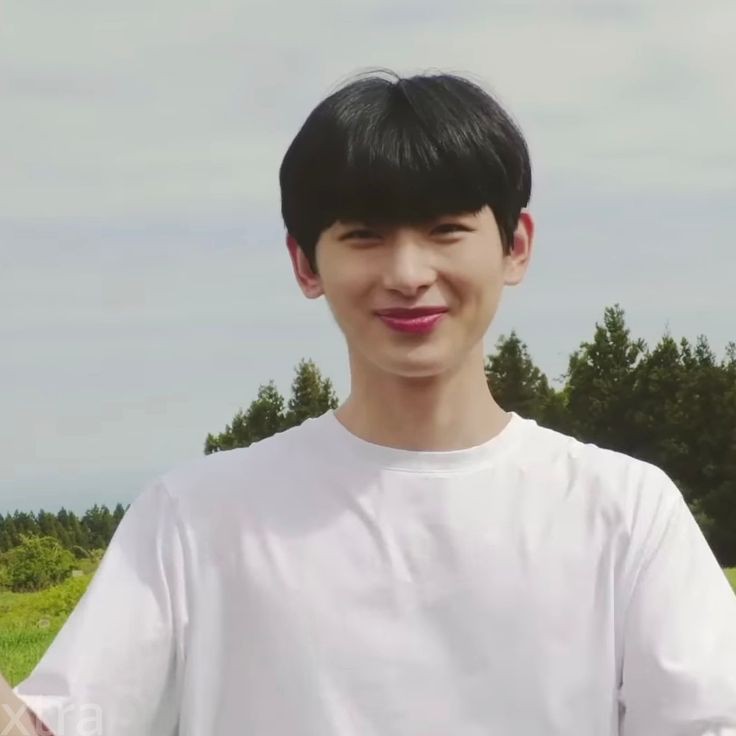 Junwonnieee's tweet photo. I'll miss you every day, but I'll be patient. https://t.co/kRBNXI3qNQ