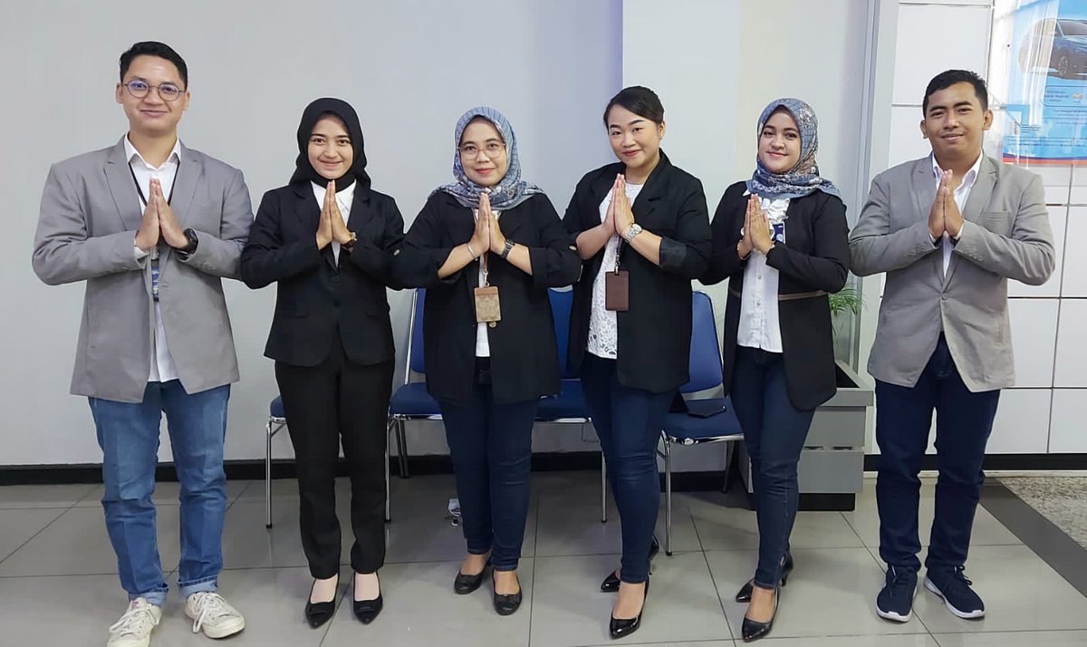 deviwellynda's tweet photo. Selamat Hari Pelanggan
#HPNBRI2022
#HPNBUMN2022
#ROBRISemarang
#BRIBeKind https://t.co/lDkZ9SUrW2