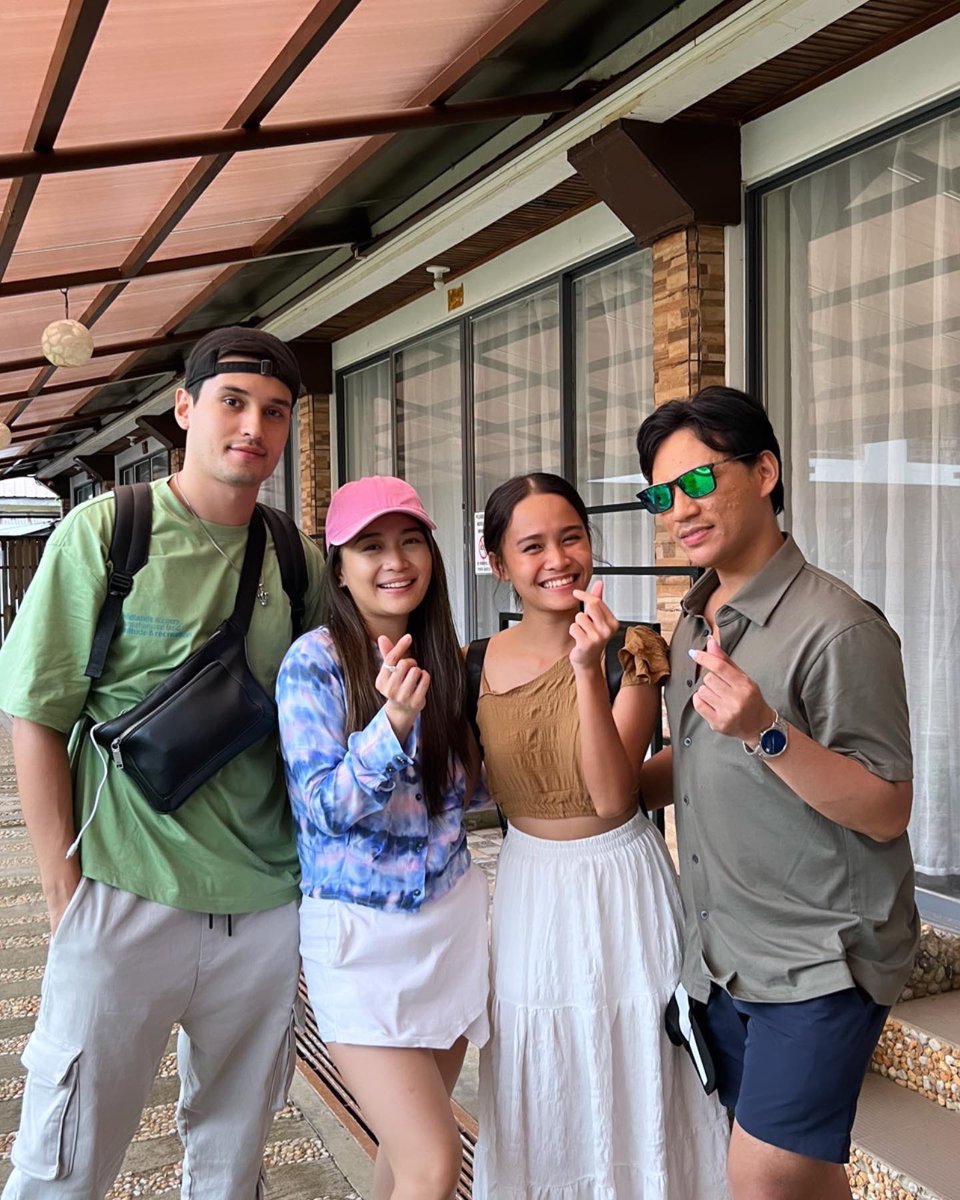 LazbelSolidTS's tweet photo. [@roquecotingg IG update] 

Our La famillia is back! Ackk cuties! 😍🧡😭 @isabellaohoo @LazizRustamoov @_ginregidor @roquecotingg 

_
#LazBel #IsabelLaohoo #LazizRustamov https://t.co/9f0PBNFdBo