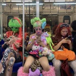 電車に乗ってびっくり!ガガのライブ終わりの人達のキャラが凄すぎるｗ